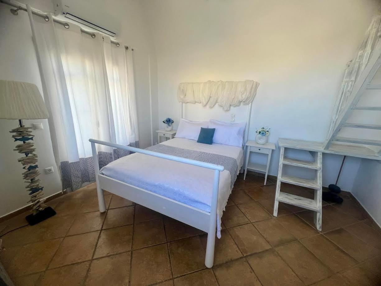 Santorini Mesotopos Fira  Exterior photo